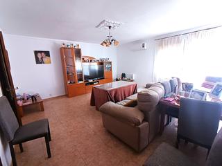 Appartement à Oeste. Oportunidad en la mejor ubicación! piso junto al hospital en mér Appartement à Oeste. Oportunidad en la mejor ubicación! piso junto al hospital en mér