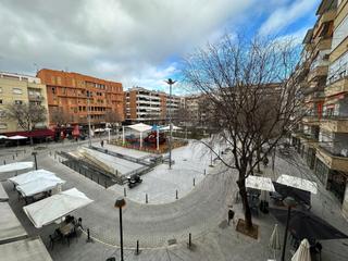 Appartement à Santa Marina. Piso de 4 dormitorios en plaza de los alféreces Appartement à Santa Marina. Piso de 4 dormitorios en plaza de los alféreces