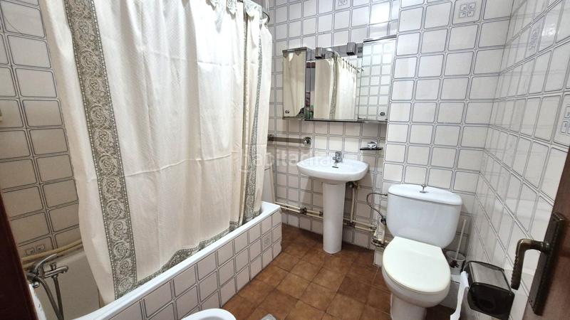 Foto 8de4088f-efc0-4920-9311-5416d3508194. Pis a La Estación Badajoz Foto 8de4088f-efc0-4920-9311-5416d3508194. Pis a La Estación Badajoz