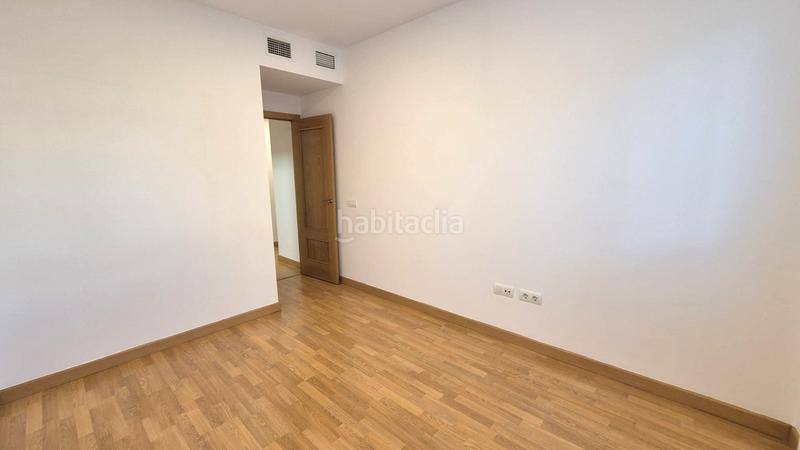 Foto 5ea20a12-1d40-4796-b6d0-0576c18875e1. Pis amb calefacció a La Estación Badajoz Foto 5ea20a12-1d40-4796-b6d0-0576c18875e1. Pis amb calefacció a La Estación Badajoz