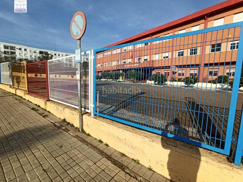 Foto 4bb6b678-d783-4042-bb19-7a8d603973ad. Casa adosada adosado zona cruzcampo sin posesión. en Mérida Foto 4bb6b678-d783-4042-bb19-7a8d603973ad. Casa adosada adosado zona cruzcampo sin posesión. en Mérida