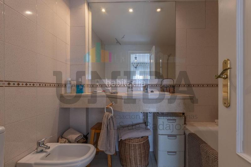 Foto 3651e31f-d505-49fb-9673-3163850a02a2. Appartement avec chauffage parking dans Valdepasillas - La Paz - Huerta Rosales Badajoz Foto 3651e31f-d505-49fb-9673-3163850a02a2. Appartement avec chauffage parking dans Valdepasillas - La Paz - Huerta Rosales Badajoz