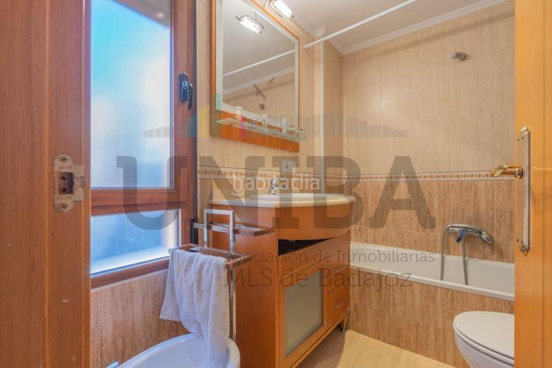 Foto 12c33a0e-388d-4fd9-8cd8-59b109501a87. Appartement avec chauffage dans Valdepasillas - La Paz - Huerta Rosales Badajoz Foto 12c33a0e-388d-4fd9-8cd8-59b109501a87. Appartement avec chauffage dans Valdepasillas - La Paz - Huerta Rosales Badajoz