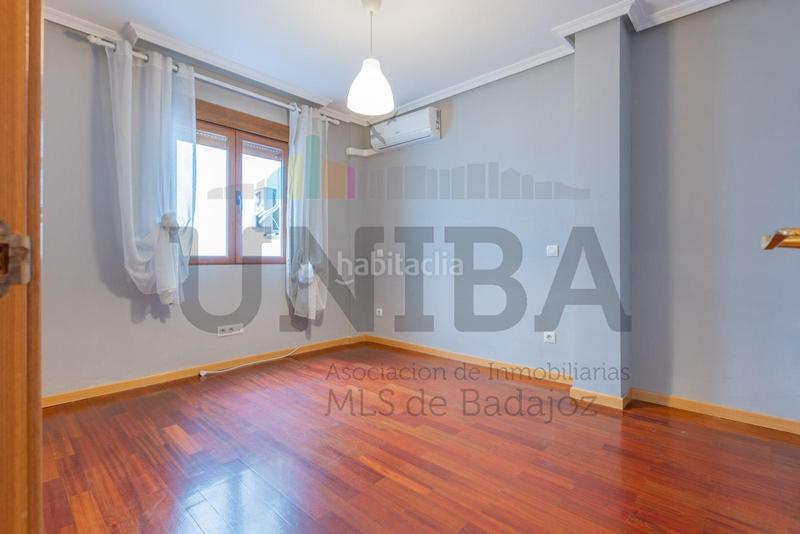 Foto a2ece2dd-3e7f-4d52-87ad-6808511b4444. Appartement avec chauffage dans Valdepasillas - La Paz - Huerta Rosales Badajoz Foto a2ece2dd-3e7f-4d52-87ad-6808511b4444. Appartement avec chauffage dans Valdepasillas - La Paz - Huerta Rosales Badajoz