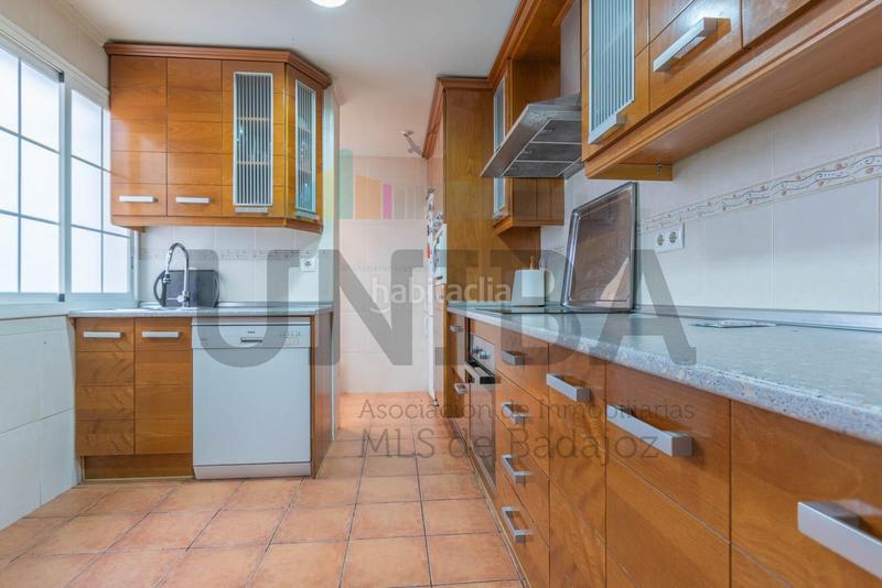 Foto db417ef7-6f4c-44d6-97b8-e4246962ad11. Appartement avec chauffage dans Valdepasillas - La Paz - Huerta Rosales Badajoz Foto db417ef7-6f4c-44d6-97b8-e4246962ad11. Appartement avec chauffage dans Valdepasillas - La Paz - Huerta Rosales Badajoz