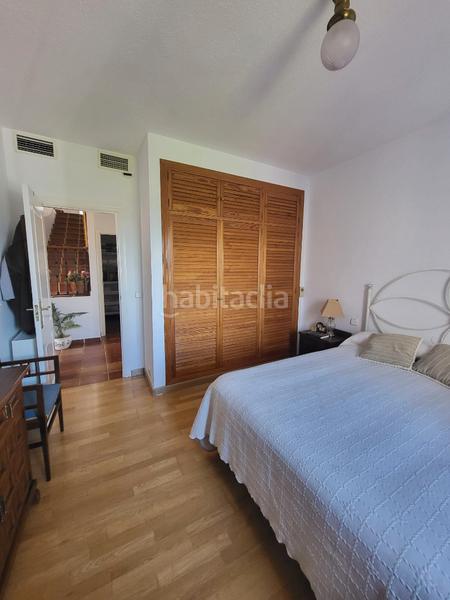 Foto 263772b3-30ce-4014-b1a7-492e47517c35. Chalet  con dos viviendas independientes en Badajoz Foto 263772b3-30ce-4014-b1a7-492e47517c35. Chalet  con dos viviendas independientes en Badajoz