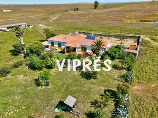 Terrain résidentiel à Sierra de Fuentes. Finca de 48 hectáreas con casa de recreo y charcas ideal para g Terrain résidentiel à Sierra de Fuentes. Finca de 48 hectáreas con casa de recreo y charcas ideal para g
