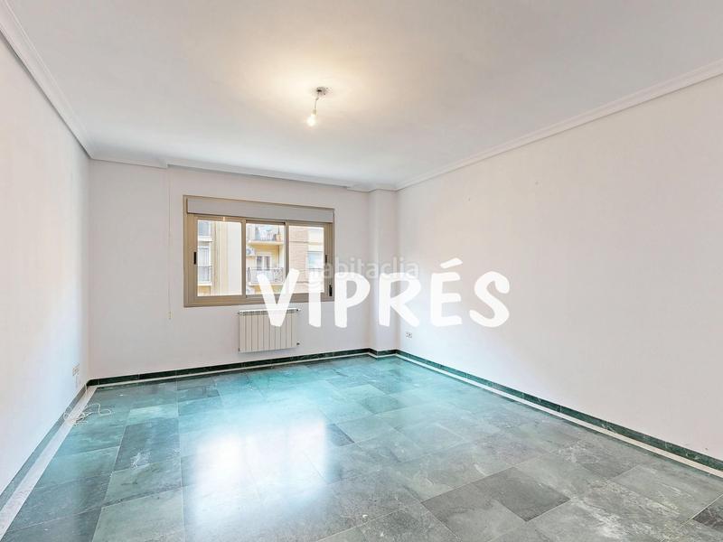 Foto 54fee49f-a527-40e2-b533-4bac8483c996. Pis amb calefacció a Centro Cáceres Foto 54fee49f-a527-40e2-b533-4bac8483c996. Pis amb calefacció a Centro Cáceres