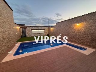 Maison à Garrovilla (La). Atención, amantes del buen vivir! vipres trae para ti una espect Maison à Garrovilla (La). Atención, amantes del buen vivir! vipres trae para ti una espect