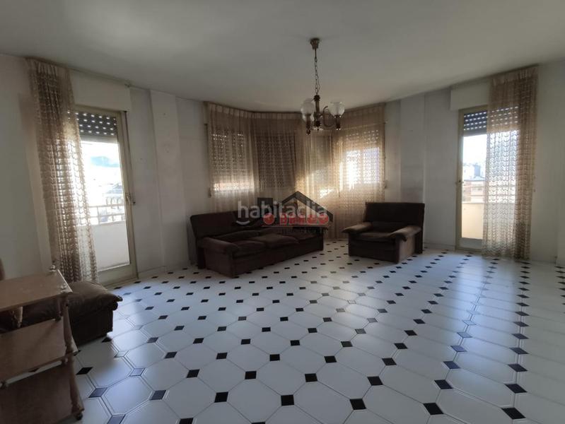 Foto 8c8deb4a-8ed4-4461-bfa4-98d18647f2ca. Pis amb calefacció aparcament a Barco de Valdeorras (O) Foto 8c8deb4a-8ed4-4461-bfa4-98d18647f2ca. Pis amb calefacció aparcament a Barco de Valdeorras (O)