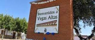 Maison Calle san segundo. Casa de pueblo en venta con gran patio en vegas altas. Maison Calle san segundo. Casa de pueblo en venta con gran patio en vegas altas.