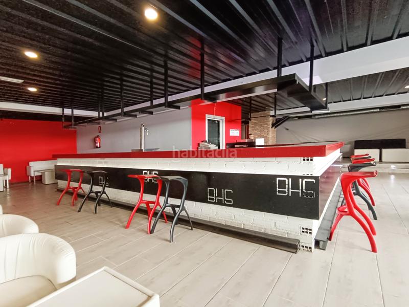 Foto 414afc49-eb83-4f87-b9db-1f1e4a5c0275. Local comercial | monta tu propio local de ocio en santa cristina | en Oleiros Foto 414afc49-eb83-4f87-b9db-1f1e4a5c0275. Local comercial | monta tu propio local de ocio en santa cristina | en Oleiros