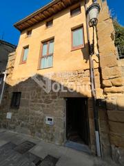 Casa  La mota baja kalea 13. Casa con calado Casa  La mota baja kalea 13. Casa con calado