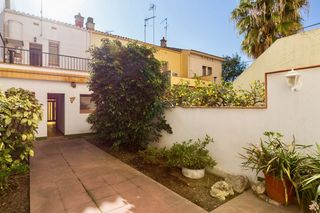 Haus Carrer llevant. Amb jardí de 50 m² Haus Carrer llevant. Amb jardí de 50 m²