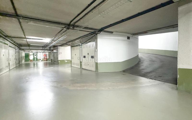 Foto 22b06f5a-7e0d-4132-a5a5-47c29b73e572. Parking voiture dans Antiguo Donostia - San Sebastián Foto 22b06f5a-7e0d-4132-a5a5-47c29b73e572. Parking voiture dans Antiguo Donostia - San Sebastián