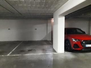 Parking voiture à Avenida párroco villanueva 26. Venta de garajes y trasteros. Parking voiture à Avenida párroco villanueva 26. Venta de garajes y trasteros.