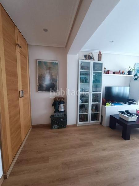 Foto 0d1d59d3-b20e-4ea9-8e81-45c2116ff1ce. Rent flat with heating in Os Mallos Coruña (A) Foto 0d1d59d3-b20e-4ea9-8e81-45c2116ff1ce. Rent flat with heating in Os Mallos Coruña (A)