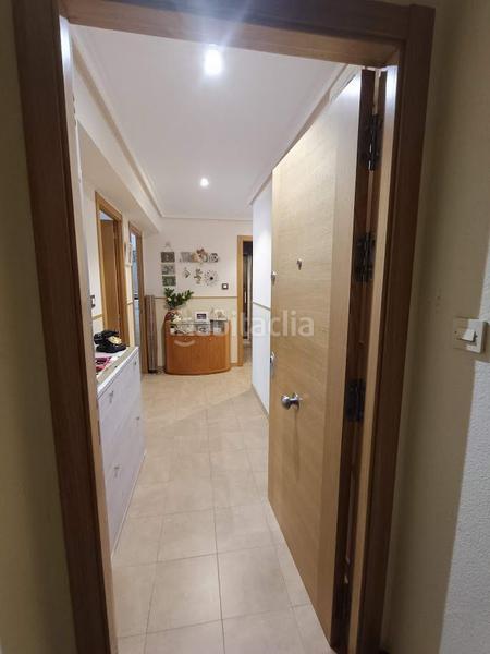 Foto ca0068fd-5bc6-4777-999b-aab368fd9e07. Rent flat with heating in Os Mallos Coruña (A) Foto ca0068fd-5bc6-4777-999b-aab368fd9e07. Rent flat with heating in Os Mallos Coruña (A)