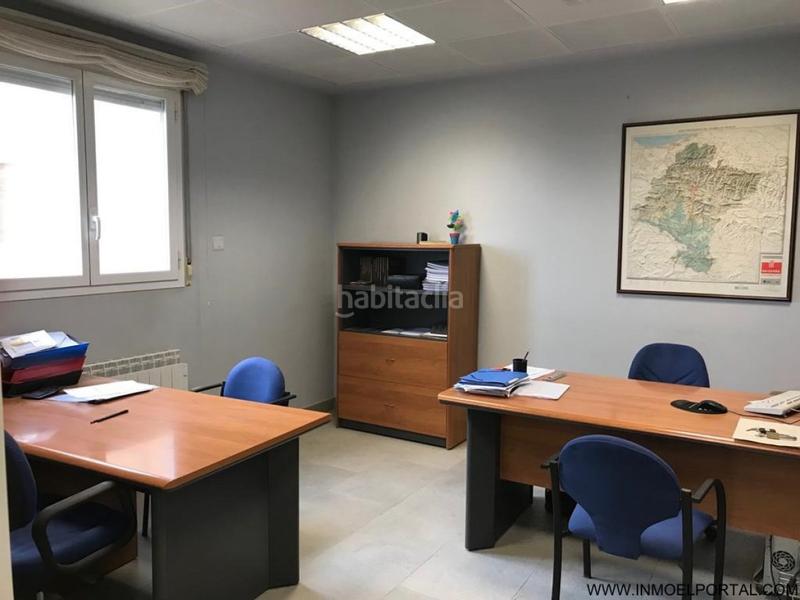 Foto 02bb15a4-786d-41ed-822e-932573bc4c4f. Alquiler oficina  amueblada! tu espacio ideal para brillar en Olite Foto 02bb15a4-786d-41ed-822e-932573bc4c4f. Alquiler oficina  amueblada! tu espacio ideal para brillar en Olite