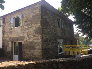 Masia a Paradela. Casa de piedra en el camino de santiago con parcela Masia a Paradela. Casa de piedra en el camino de santiago con parcela