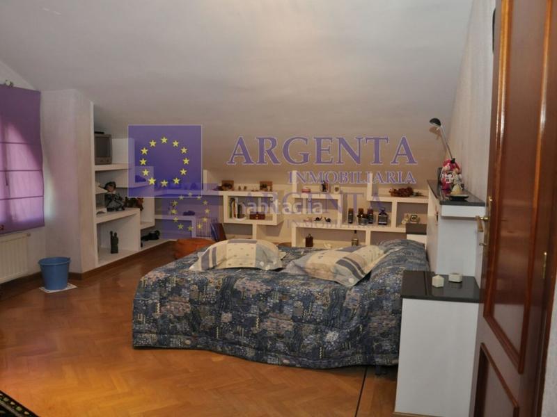 Foto 9a0145ea-1e27-4e0d-b113-18ab72c0088e. Duplex with heating parking in Montesol - Mejostilla Cáceres Foto 9a0145ea-1e27-4e0d-b113-18ab72c0088e. Duplex with heating parking in Montesol - Mejostilla Cáceres