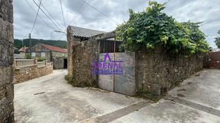 Maison à Oleiros. Casa rústica con jardín Maison à Oleiros. Casa rústica con jardín