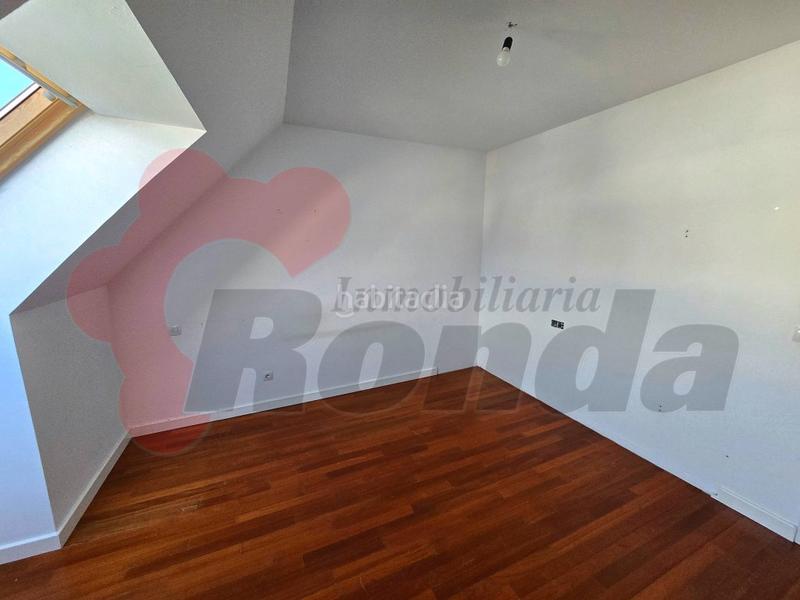 Foto bb377e0f-0dd3-47ea-81b1-c3849a21288e. Pis amb aparcament a Residencia - Abella Lugo Foto bb377e0f-0dd3-47ea-81b1-c3849a21288e. Pis amb aparcament a Residencia - Abella Lugo