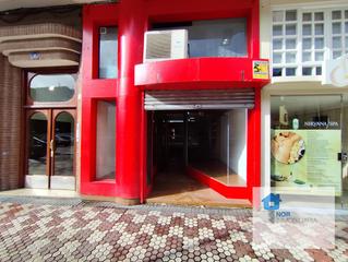Rent Business premise in Centro. Se alquila local comercial, a pie de calle, de 107 m2 en pleno c Rent Business premise in Centro. Se alquila local comercial, a pie de calle, de 107 m2 en pleno c