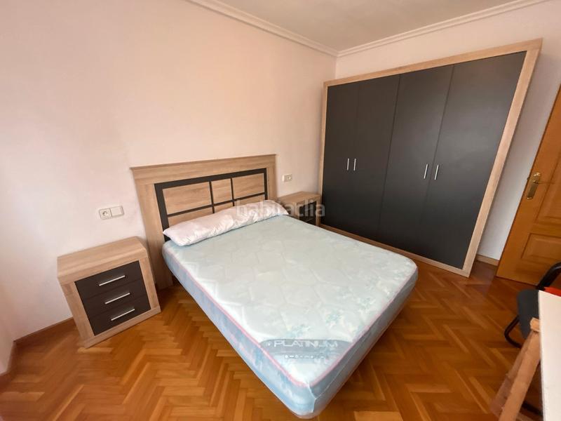 Foto cf713af1-70b0-4516-9770-168a1a1521c1. Alquiler piso en calle monasterio de carracedo 2 piso de cuatro habitaciones en Ponferrada Foto cf713af1-70b0-4516-9770-168a1a1521c1. Alquiler piso en calle monasterio de carracedo 2 piso de cuatro habitaciones en Ponferrada