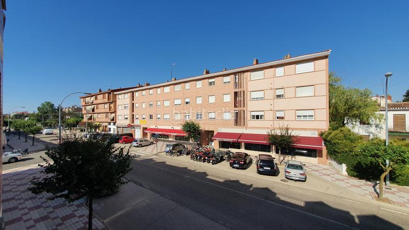 Foto 65cc1f96-15a0-4b45-9762-92c14e49e9e5. Casa adossada amb calefacció aparcament a Dueñas Foto 65cc1f96-15a0-4b45-9762-92c14e49e9e5. Casa adossada amb calefacció aparcament a Dueñas