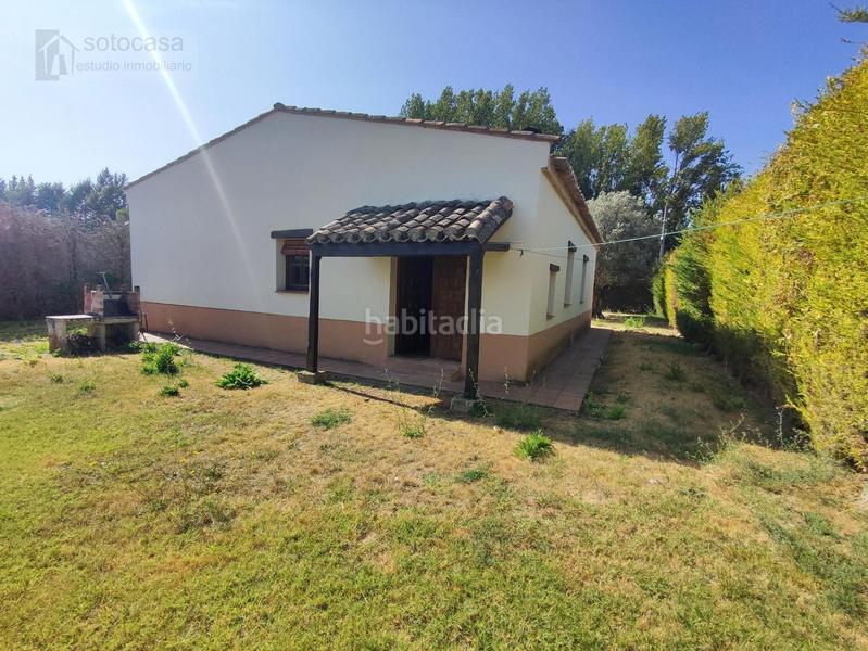 Foto 65a650b8-d403-493f-b76f-2e3bdc385ab9. Xalet amb calefacció aparcament a Cevico de la Torre Foto 65a650b8-d403-493f-b76f-2e3bdc385ab9. Xalet amb calefacció aparcament a Cevico de la Torre