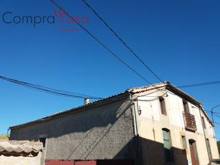Masia a Cubillo. Venta..caseron con patio..para reformar Masia a Cubillo. Venta..caseron con patio..para reformar