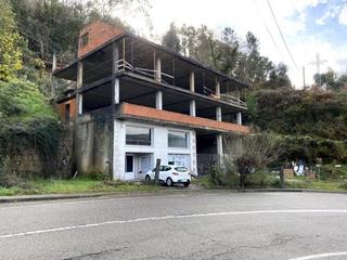 Edifici a Cortegada Edifici a Cortegada