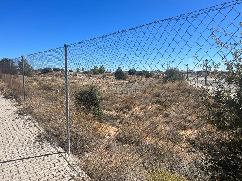 Foto 654aeb21-4b33-4878-a635-fe6a9eb0dc16. Terreny residencial a Hervencias Altas - El Pinar Ávila Foto 654aeb21-4b33-4878-a635-fe6a9eb0dc16. Terreny residencial a Hervencias Altas - El Pinar Ávila