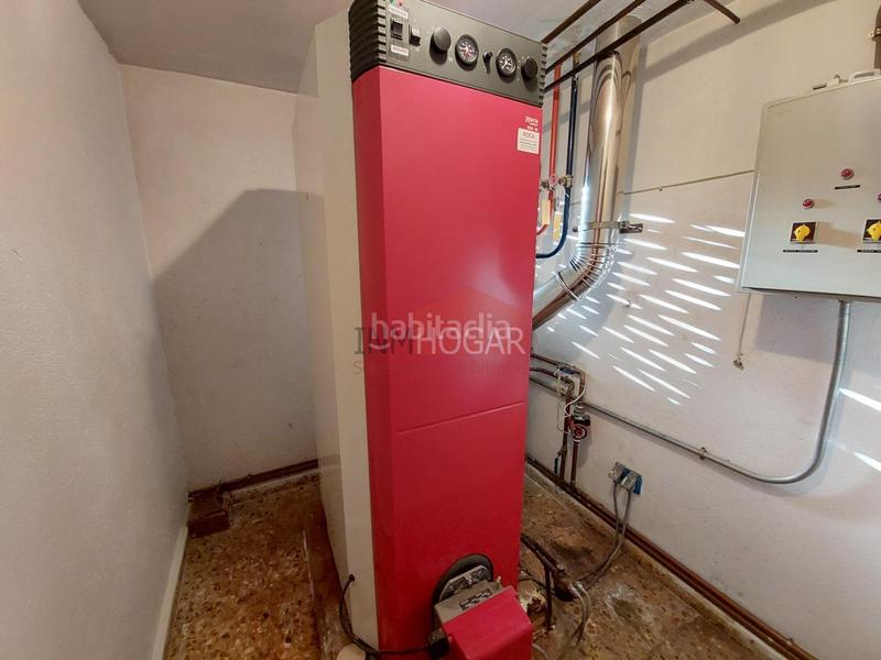 Foto 23f8283c-38ce-4e11-8071-3b4d267496a1. Xalet amb calefacció aparcament piscina a Hervencias Ávila Foto 23f8283c-38ce-4e11-8071-3b4d267496a1. Xalet amb calefacció aparcament piscina a Hervencias Ávila