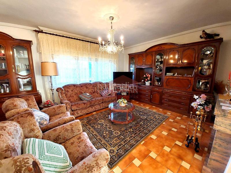 Foto 68d3f442-b753-4e6a-8d42-f72ef2319ccd. Xalet amb calefacció aparcament piscina a Hervencias Ávila Foto 68d3f442-b753-4e6a-8d42-f72ef2319ccd. Xalet amb calefacció aparcament piscina a Hervencias Ávila