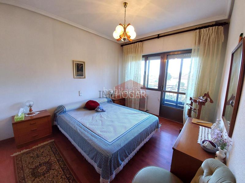 Foto 9be09b6a-c75e-4fde-8b96-ee0e63b52065. Xalet amb calefacció aparcament piscina a Hervencias Ávila Foto 9be09b6a-c75e-4fde-8b96-ee0e63b52065. Xalet amb calefacció aparcament piscina a Hervencias Ávila