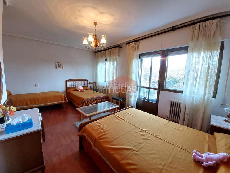 Foto 9f0e7b47-0f9a-42dd-bc3d-23153e59db96. Xalet amb calefacció aparcament piscina a Hervencias Ávila Foto 9f0e7b47-0f9a-42dd-bc3d-23153e59db96. Xalet amb calefacció aparcament piscina a Hervencias Ávila