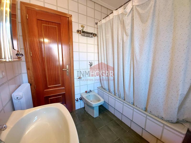 Foto cd9c989e-9ef3-4ba4-b38a-1ad9ebc78c25. Xalet amb calefacció aparcament piscina a Hervencias Ávila Foto cd9c989e-9ef3-4ba4-b38a-1ad9ebc78c25. Xalet amb calefacció aparcament piscina a Hervencias Ávila