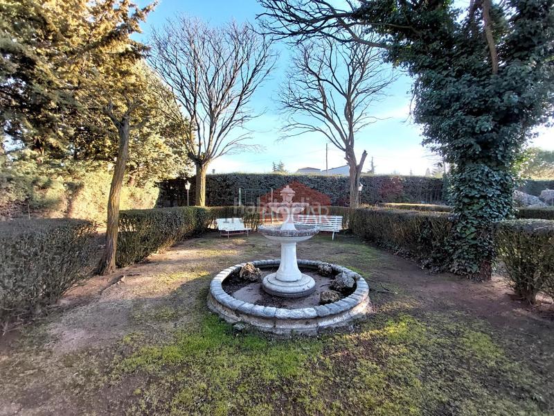 Foto ee5623af-86f0-4ea8-88c8-7270e0a275bb. Xalet amb calefacció aparcament piscina a Hervencias Ávila Foto ee5623af-86f0-4ea8-88c8-7270e0a275bb. Xalet amb calefacció aparcament piscina a Hervencias Ávila