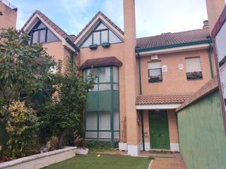 Chalet  Calle ramón carande. Moncasa vende fantastico chalet Chalet  Calle ramón carande. Moncasa vende fantastico chalet