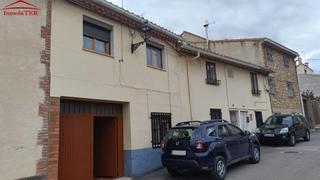 Maison à Cella. Casa con patio a la venta en cella Maison à Cella. Casa con patio a la venta en cella