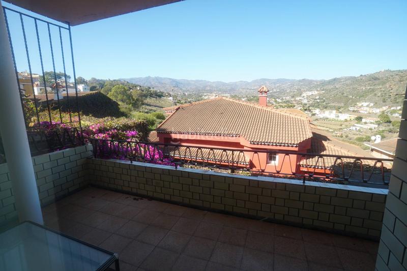 Foto 4093334a-1978-4e94-8fe3-28eb04a0c4f3. Chalet  en el monte, en Monte Lentiscal - Las Meleguinas Santa Brígida Foto 4093334a-1978-4e94-8fe3-28eb04a0c4f3. Chalet  en el monte, en Monte Lentiscal - Las Meleguinas Santa Brígida