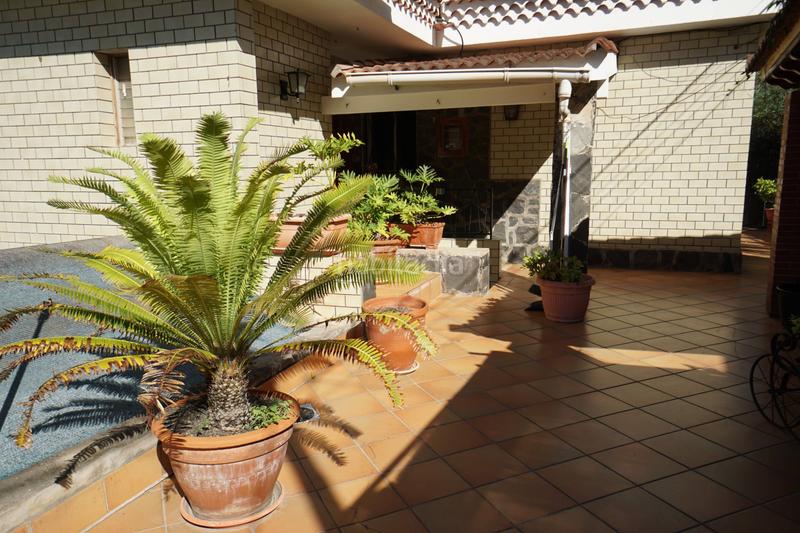 Foto 84ce19e7-01c0-46b2-ba9f-4764c8d2a82e. Chalet  en el monte, en Monte Lentiscal - Las Meleguinas Santa Brígida Foto 84ce19e7-01c0-46b2-ba9f-4764c8d2a82e. Chalet  en el monte, en Monte Lentiscal - Las Meleguinas Santa Brígida