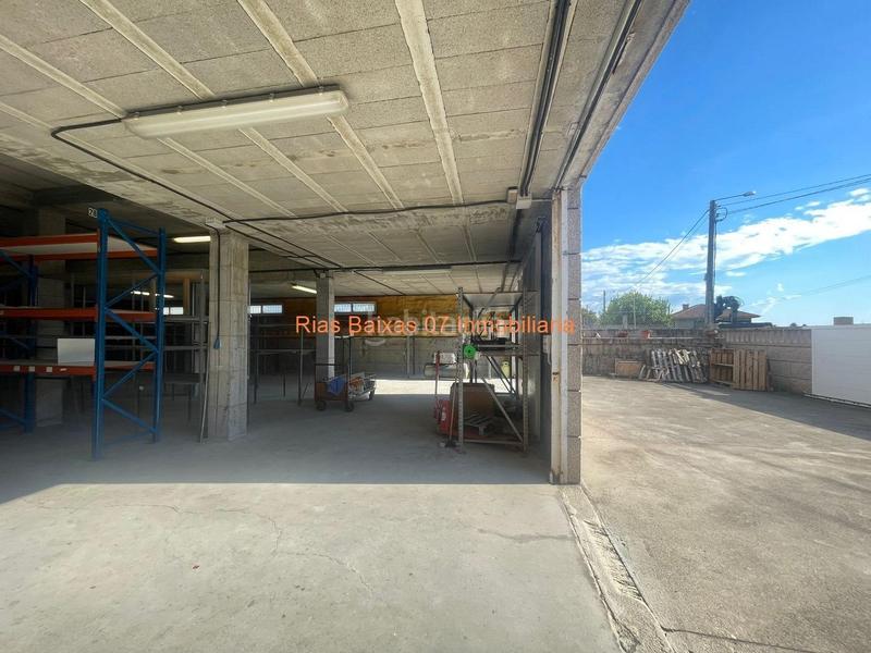 Foto 52fbe6f3-c5f1-487e-85c8-7148bdc80eab. Lloguer local comercial a Mos Foto 52fbe6f3-c5f1-487e-85c8-7148bdc80eab. Lloguer local comercial a Mos