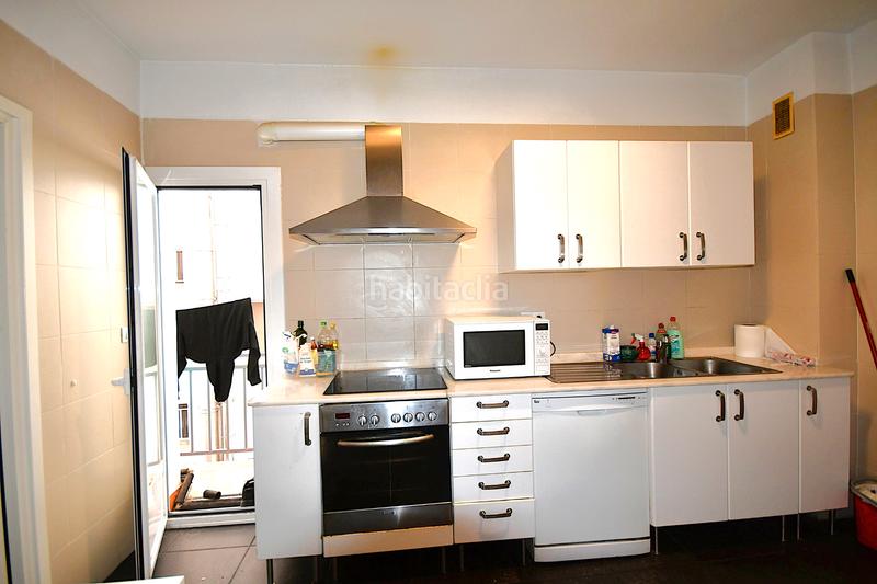 Foto 3809a7e8-2065-41ba-9ab1-66090f5a2614. Flat with heating in Gran Via Logroño Foto 3809a7e8-2065-41ba-9ab1-66090f5a2614. Flat with heating in Gran Via Logroño