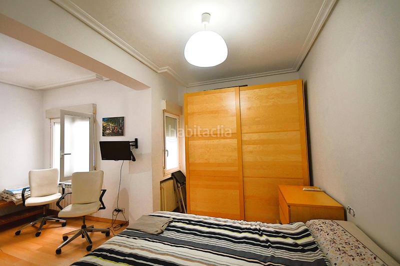 Foto 3514d3eb-1d61-46f4-9fcd-db937aa41ed7. Pis amb calefacció a Gran Via Logroño Foto 3514d3eb-1d61-46f4-9fcd-db937aa41ed7. Pis amb calefacció a Gran Via Logroño