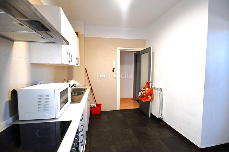 Foto 6973cf20-355c-4970-bc1c-c4217fc8a5b0. Pis amb calefacció a Gran Via Logroño Foto 6973cf20-355c-4970-bc1c-c4217fc8a5b0. Pis amb calefacció a Gran Via Logroño