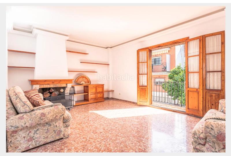 Foto 0c7a09f8-aa5c-432e-a4ff-a8bc79d6ef40. Casa amb calefacció aparcament a Barrio Alto San Juan de Aznalfarache Foto 0c7a09f8-aa5c-432e-a4ff-a8bc79d6ef40. Casa amb calefacció aparcament a Barrio Alto San Juan de Aznalfarache