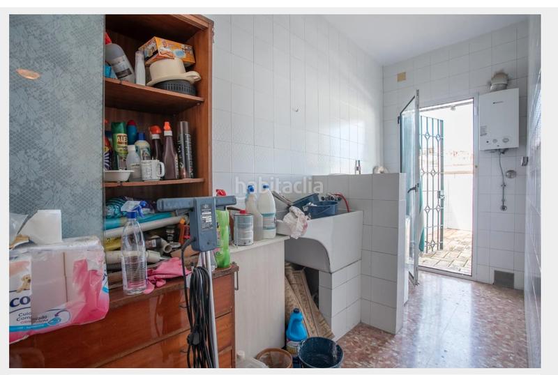 Foto be9c469c-ca52-4ecf-8988-b90f5196a093. Casa amb calefacció aparcament a Barrio Alto San Juan de Aznalfarache Foto be9c469c-ca52-4ecf-8988-b90f5196a093. Casa amb calefacció aparcament a Barrio Alto San Juan de Aznalfarache